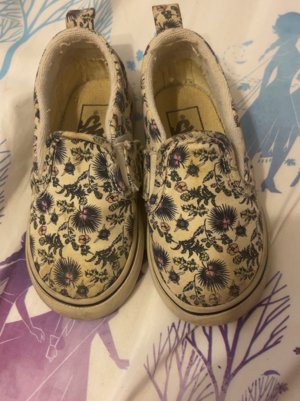 Vans Kids Slip-On Floral Canvas Sneakers - Cream with Pink and Black Details